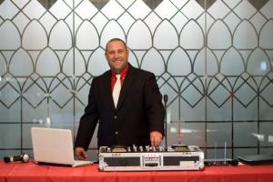 Za muzykę wykorzystywaną podczas wesela należy się zapłata