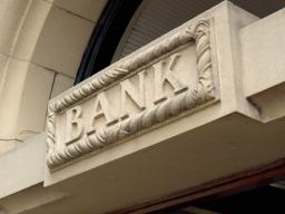 Banki wpłacą na fundusze gwarancyjne wg nowych stawek