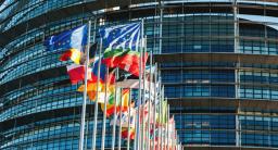 UE przyspiesza prace nad prawem przeciwko szpiegowaniu w sieci