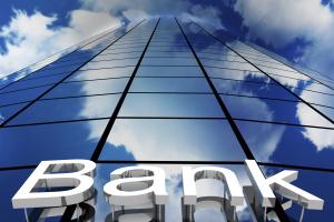 Związek banków: ustawa o frankowiczach nie może zdestabilizować sektora bankowego