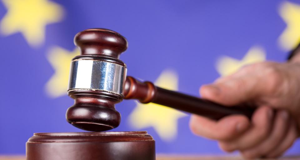 KE pozywa Węgry do unijnego sądu w sprawie ustawy o sprzedaży ziemi
