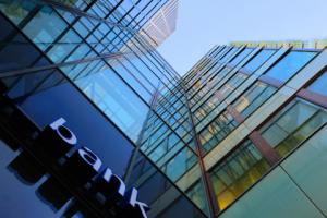 UOKiK kwestionuje umowę o kredyt frankowy w mBanku