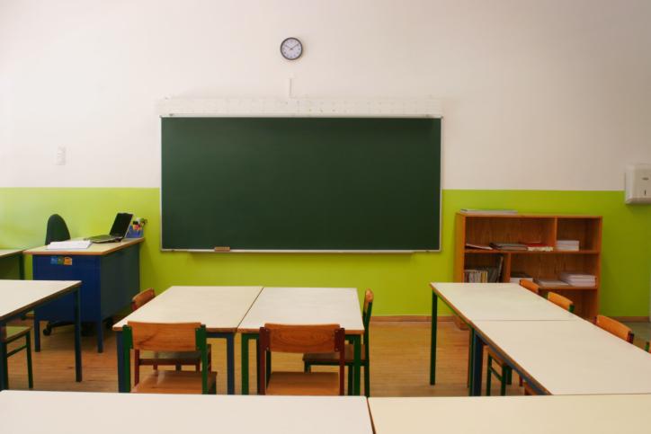 Litewskie media zaniepokojone zamykaniem litewskich szkół w Polsce