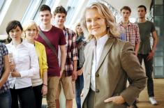 UW zaprasza młodzież na letnie lekcje fizyki