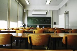 Ekspertka: gimnazja poprawiły poziom polskiego szkolnictwa