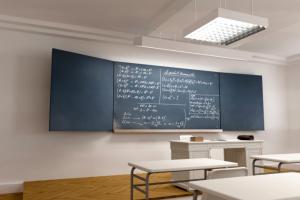 Biedroń: szkoła powinna uczyć tolerancji
