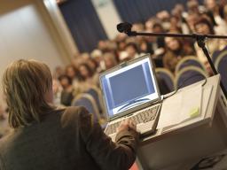 Warszawa: konferencja o społecznej odpowiedzialności uczelni