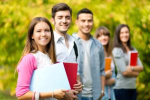 Coraz więcej studentów wyjeżdża na Erasmusa