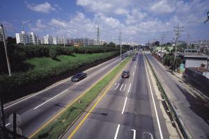 Nowe autostrady nie powodują wzrostu bezpieczeństwa na drogach