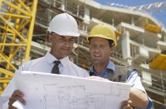 Czy możliwe jest ustanowienie osobno kierownika budowy dla każdego obiektu, jeśli pozwolenie na budowę obejmuje trzy...