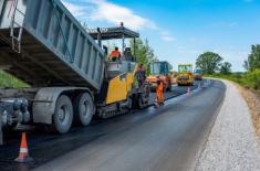 Czy przebudowa drogi powiatowej w granicach pasa drogowego wymaga decyzji o warunkach zabudowy?