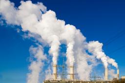 Większa emisja oznacza konieczność dostosowania pozwolenia lub ograniczenia produkcji