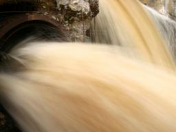 Mieszanina wód z oczyszczalni ścieków i ścieków z mycia kół będzie stanowiła ściek przemysłowy