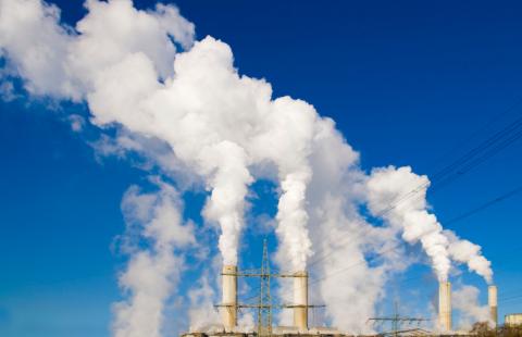 Prace nad wprowadzeniem aukcji w handlu uprawnieniami do emisji gazów cieplarnianych będą kontynuowane
