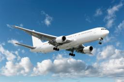 Sektor lotniczy porozumiał się ws. emisji gazów cieplarnianych