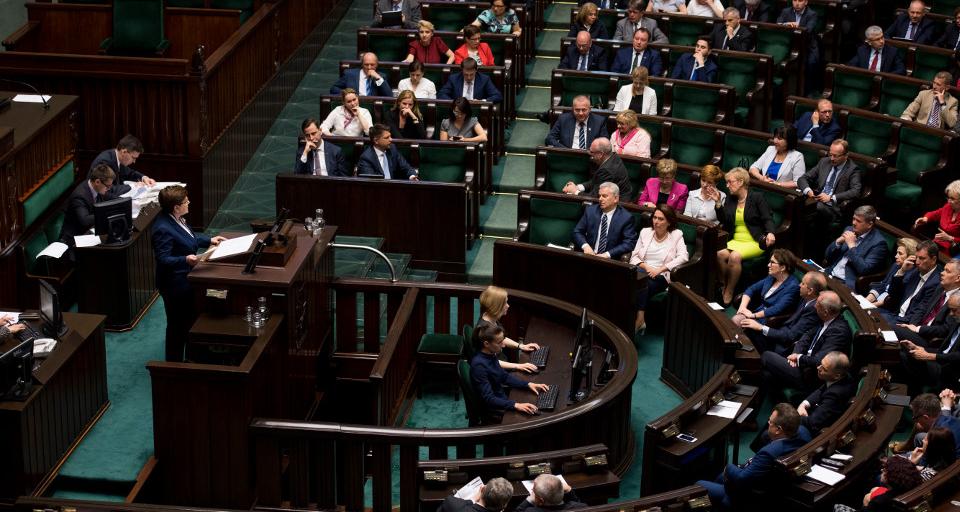 Sejm zajął się zmianą przepisów dot. emisji dwutlenku węgla w transporcie morskim