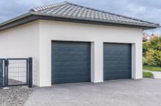 Masz garaż, nie zbierasz tam śmieci – nie musisz mieć umowy o odbiór odpadów