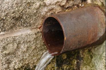 KE proponuje przepisy mające polepszyć jakość wody pitnej w UE