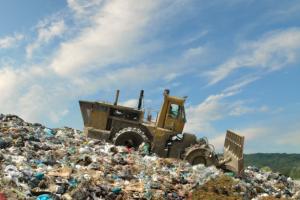 Na Dolnym Śląsku gminy nie chcą więcej płacić za składowanie śmieci