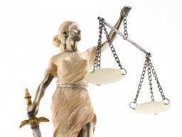Apel: demokracja wymaga niezależnych sądów, sędziów i prokuratorów