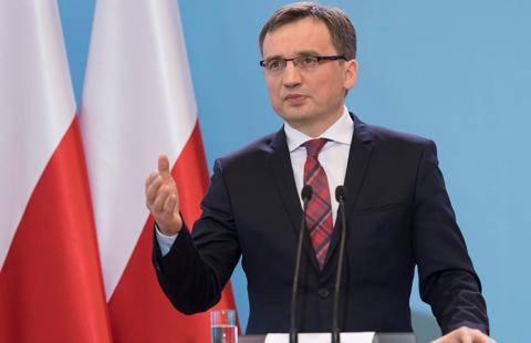 Minister Ziobro zapowiada cofnięcie reformy procedury karnej