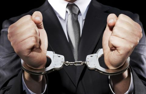 Adwokat Robert N. oskarżony o korupcję, oszustwo i fałszerstwo