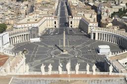 Watykański Trybunał: 5 lat pozbawienia wolności dla prałata