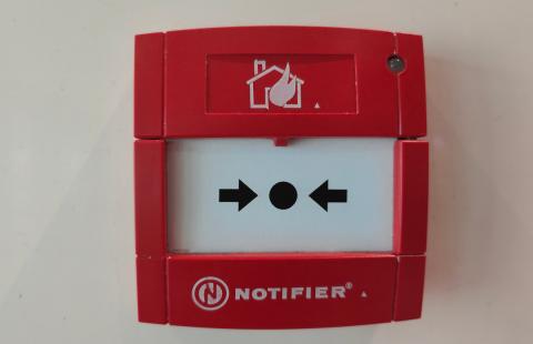 Czy minimalne wymagania dotyczące bhp w zakresie użytkowania maszyn dotyczą także maszyn mobilnych?