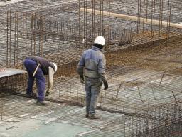 Inspektor budowlany może wykonywać samodzielne funkcje budowlane