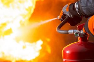 Reakcja chemiczna przyczyną pożaru w gdańskiej stoczni