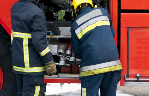 W Łodzi strażacy doradzają, jak ustrzec się pożaru
