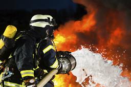 Dwóch strażaków zginęło w akcji gaśniczej w Białymstoku