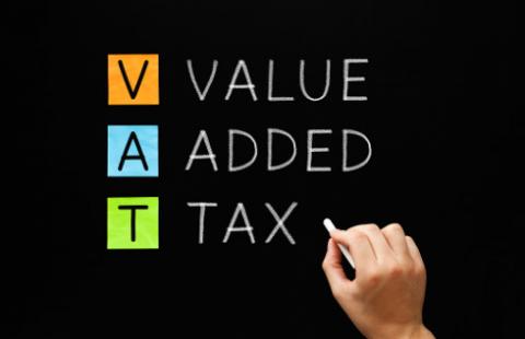 Jak rozliczać na gruncie VAT import usług i towarów?