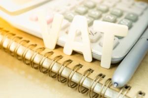 Czy VAT przekazany na rachunek jst jako zrealizowane dochody należy wykazywać w sprawozdaniu Rb-27S?