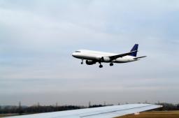Ogłoszono przetarg na budowę pasa startowego na lotnisku Krywlany