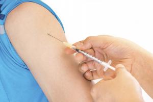 NZOZ zapłaci za podanie pacjentce niewłaściwej szczepionki