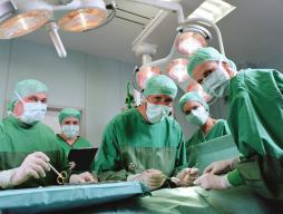 Tylko co czwarta operacja w Polsce wykonywana z wykorzystaniem chirurgii małoinwazyjnej