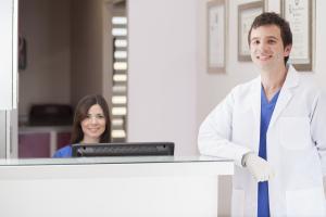 Czas oczekiwania i profesjonalizm personelu – najważniejsze dla pacjentów