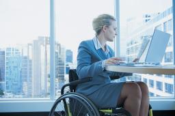 Chorzy na SM pracują, często mimo niepełnosprawności
