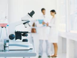 Inwestycja w badania laboratoryjne może poprawić efektywność ochrony zdrowia