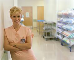 NIPiP i FPP: pielęgniarki nie powinny wykonywać usług pomocniczych