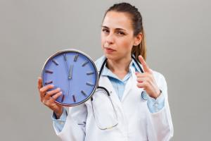 Naczelna Rada Lekarska: potrzebna dyskusja na temat norm czasu pracy