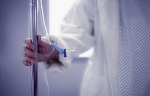 Francja: śmierć mózgowa uczestnika testu eksperymentalnego leku