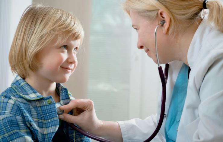 EMA rozpoczyna konsultacje na temat spisu leków pediatrycznych