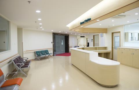 Warszawa: nowy budynek Szpitala Klinicznego