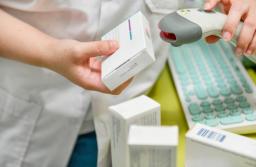 NFZ: w ub. roku pacjenci zapłacili mniej za leki refundowane