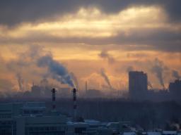 WHO: 92 procent ludzi na świecie oddycha zbyt zanieczyszczonym powietrzem