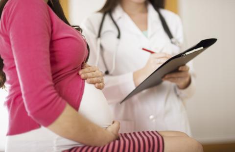 USA ostrzegają kobiety w ciąży przed podróżami do 11 krajów Azji