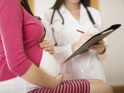Ministerstwo Zdrowia: odnotowujemy około 13 tysięcy tzw. trudnych ciąż rocznie