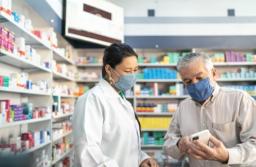 „Apteka dla aptekarza”, czyli ceny leków rosną, ale nie przez przepisy?